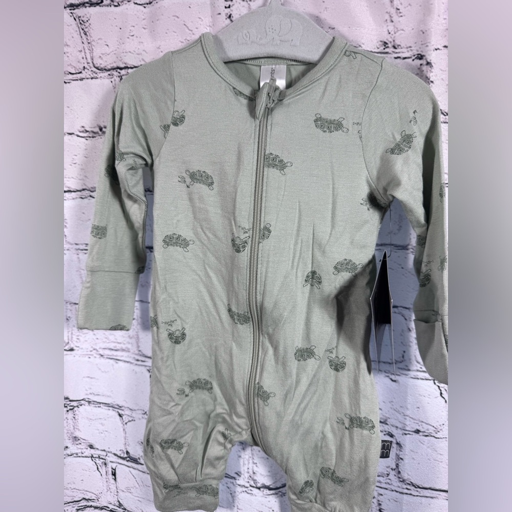 Modern Moments Green Viscose Turtle Zippie